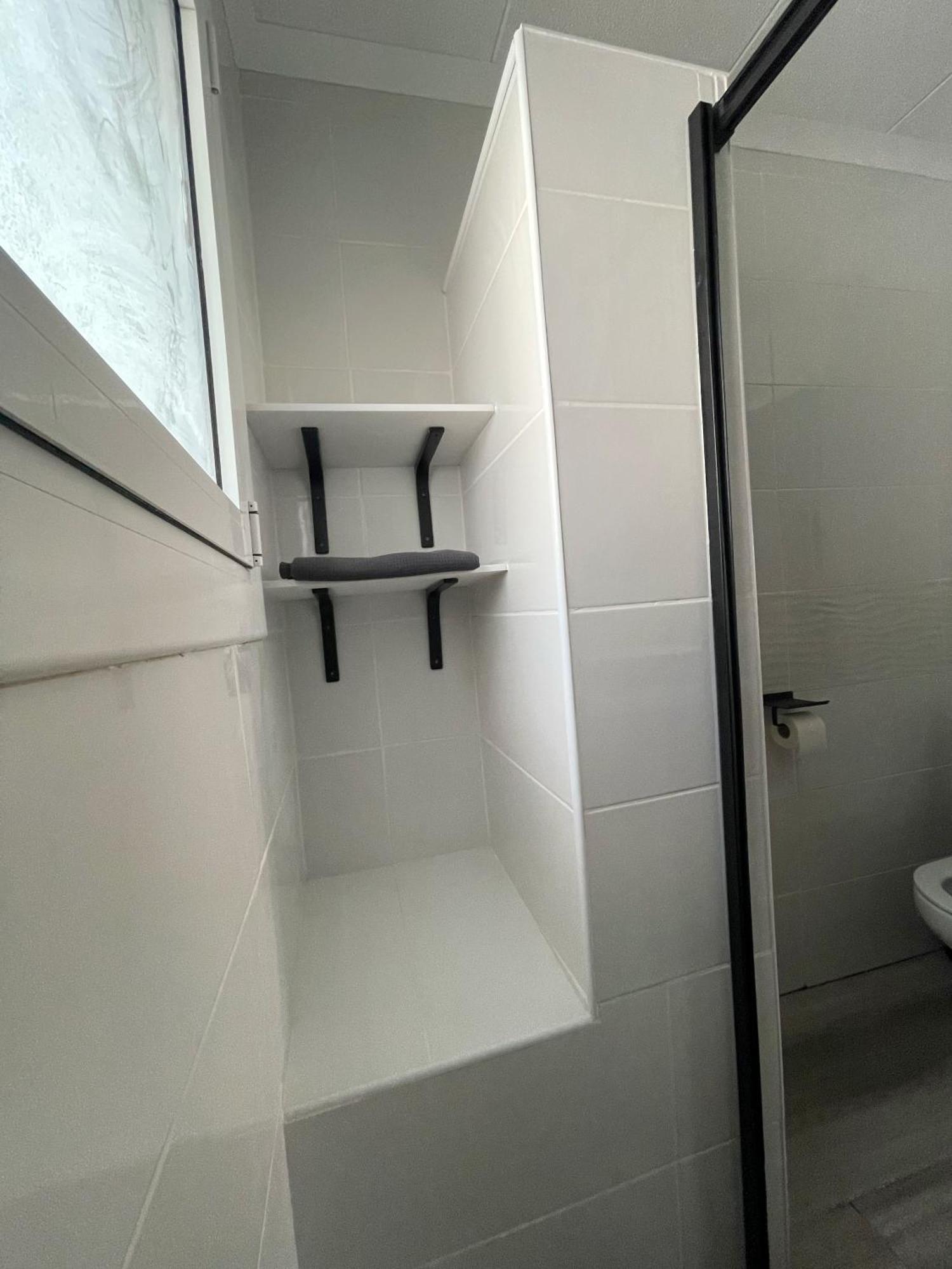 Charmante Villa Avec Piscine Dans Les Canaux Empuriabrava Luaran gambar